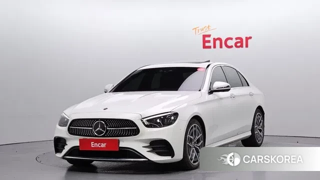 Mercedes-Benz E-Class W213 2020 Белый из Кореи