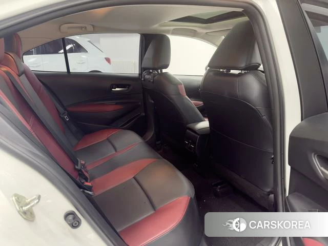 Toyota Corolla 2023 Белый из Китая