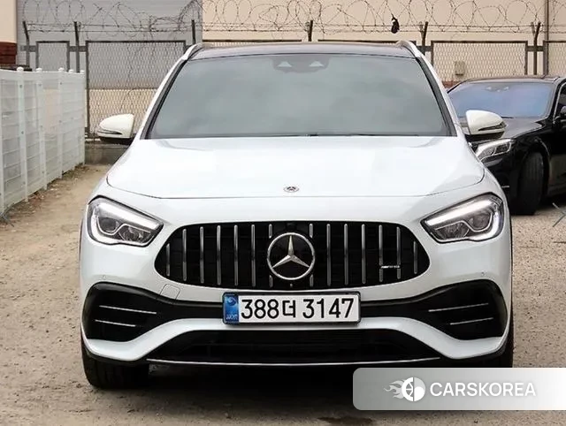 Mercedes-Benz GLA - Class H247 2023 Белый из Кореи