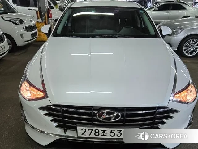 Hyundai Sonata Hybrid (DN8) 2021 Белый из Кореи