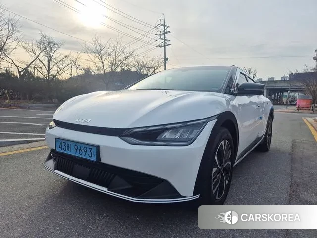 Kia EV6 2022 Белый из Кореи