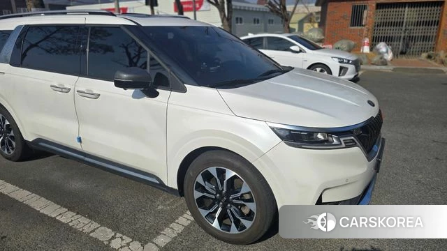 Kia Carnival 4th generation 2020 Белый из Кореи