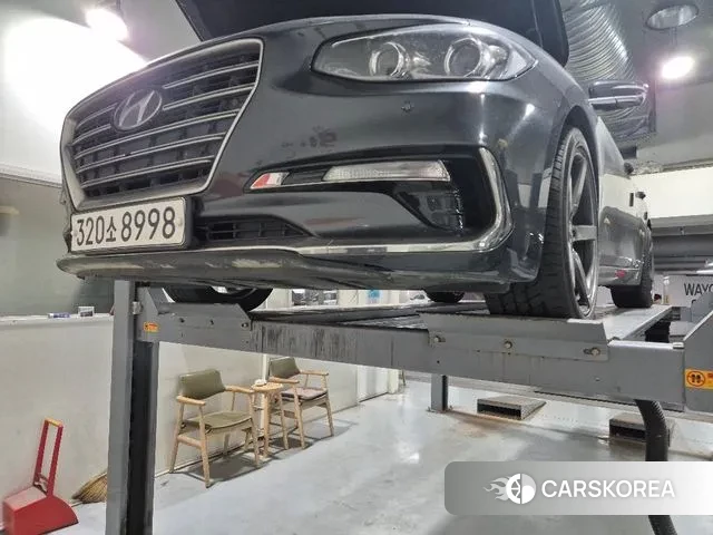 Hyundai Grandeur IG 2018 Серебристо-серый из Кореи