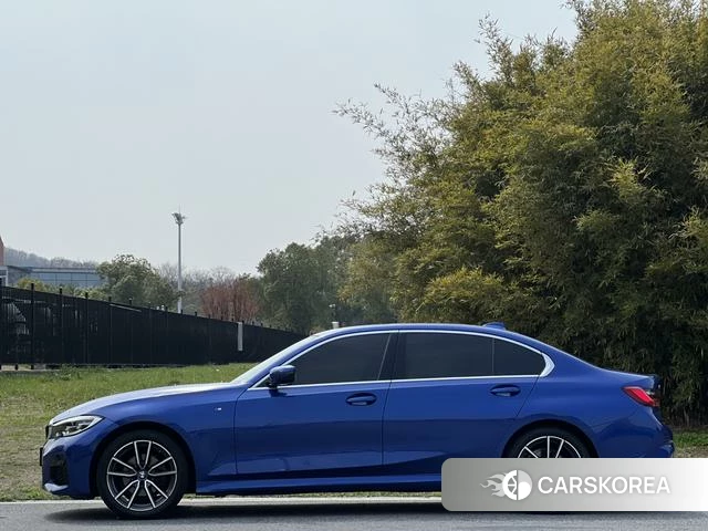 BMW 3 series 2021 Синий из Китая