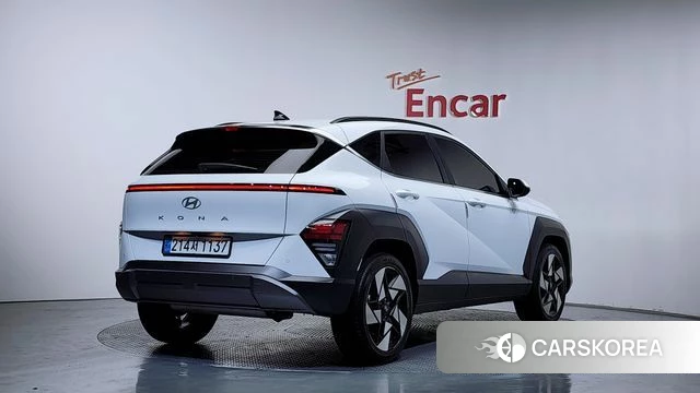 Hyundai Kona (SX2) 2024 Белый из Кореи