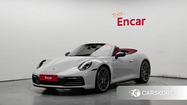 Porsche 911(992) 2020 Серебристо-серый из Кореи