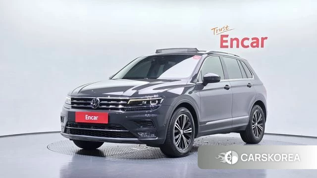Volkswagen Tiguan second Generation 2020 Серый из Кореи