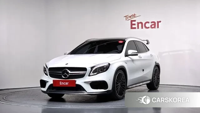 Mercedes-Benz GLA-Class X156 2019 Белый из Кореи