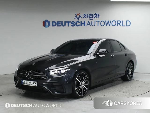 Mercedes-Benz E-Class W213 2022 Серый из Кореи