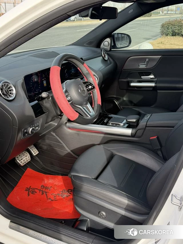 Mercedes-Benz GLA 2022 Белый из Китая