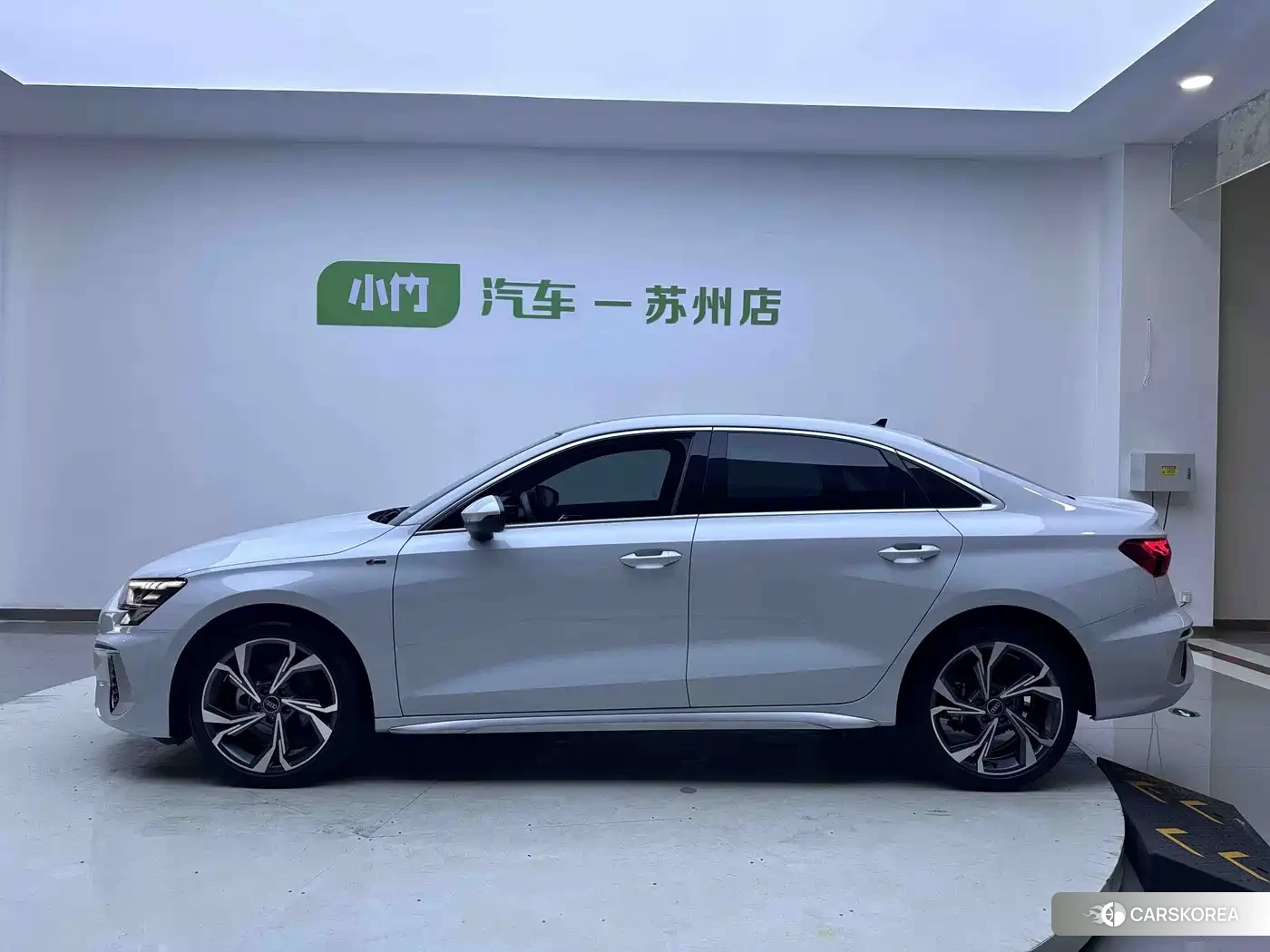 Audi A3 2024 Белый из Китая