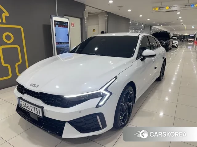 Kia The New K5 3rd generation 2025 Белый из Кореи