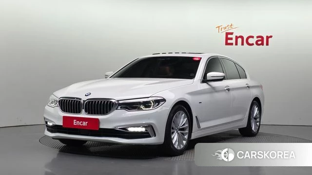 BMW 5 Series (G30) 2018 Белый из Кореи