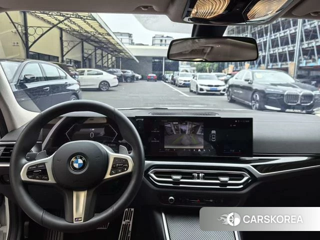 BMW 3 series 2024 Белый из Китая