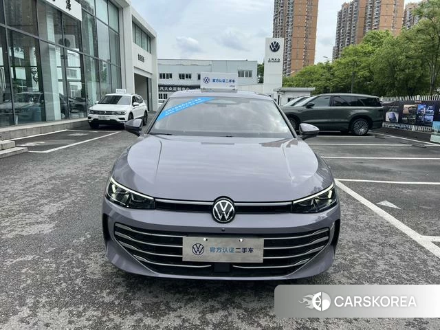 Volkswagen Passat 2024 Фиолетовый из Китая