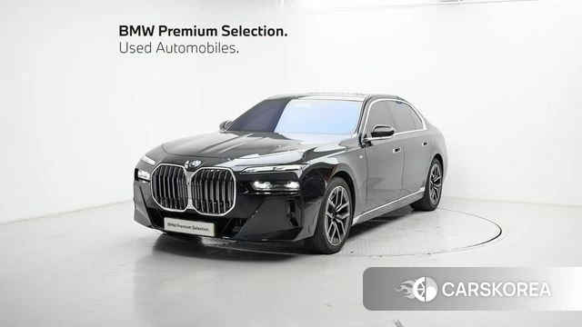 BMW 7 Series (G70) 2025 Черный из Кореи