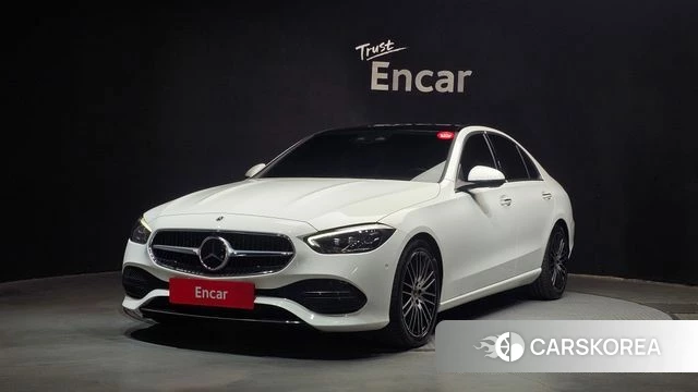 Mercedes-Benz C-Class W206 2024 Белый из Кореи