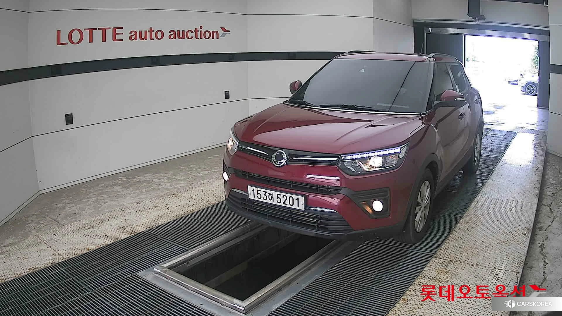 SsangYong Tivoli 2021 Cherry Red из Кореи