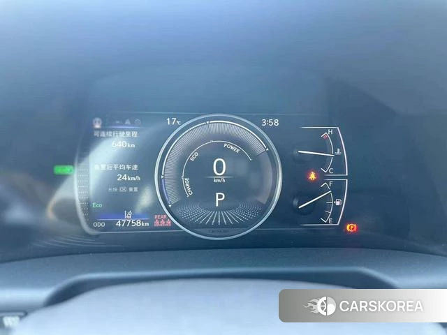Lexus ES 2022 Серебристо-серый из Китая