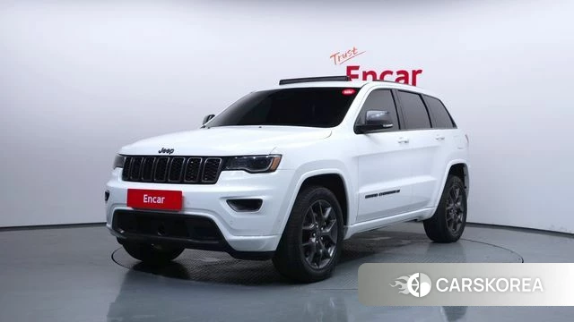 Jeep Grand Cherokee 2021 Белый из Кореи