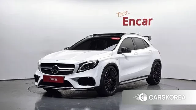 Mercedes-Benz GLA-Class X156 2019 Белый из Кореи