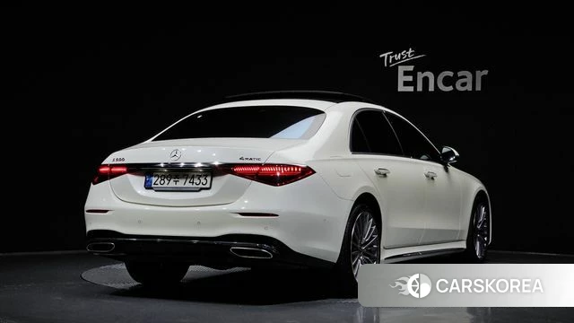 Mercedes-Benz S-Class W223 2023 Белый из Кореи