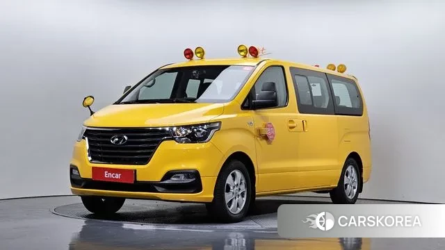 Hyundai The New Grand Starex 2021 Желтый из Кореи
