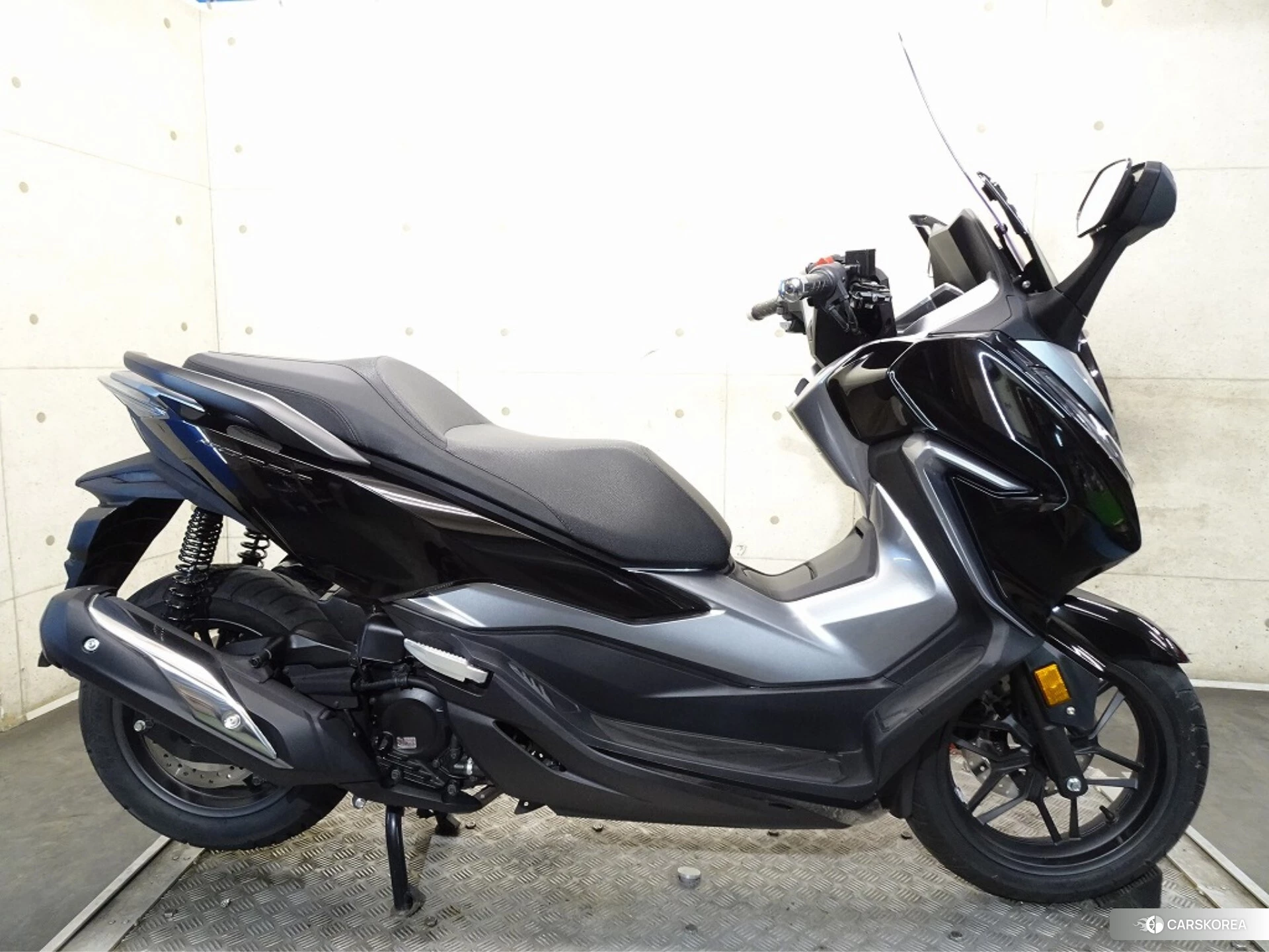 Honda FORZA 2018 из Японии, фото 5