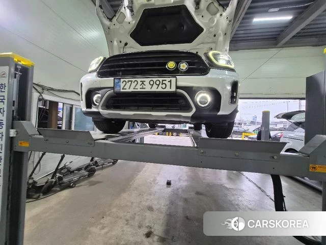 Mini Cooper Countryman 2023 Белый из Кореи