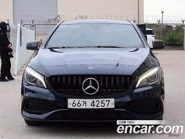 Mercedes-Benz CLA-Class C117 2018 Синий из Кореи