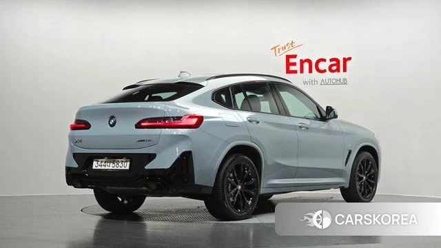 BMW X4 (G02) 2025 Серебристо-серый из Кореи
