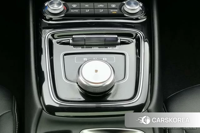 Roewe Ei5 2019 Белый из Китая