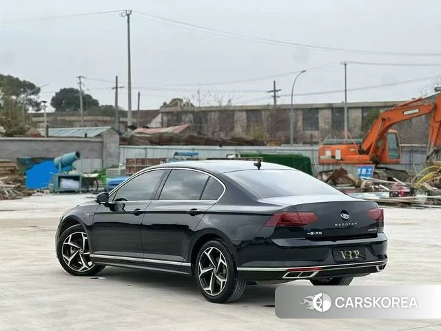Volkswagen Magotan 2023 Черный из Китая