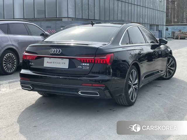 Audi A6L 2020 Черный из Китая