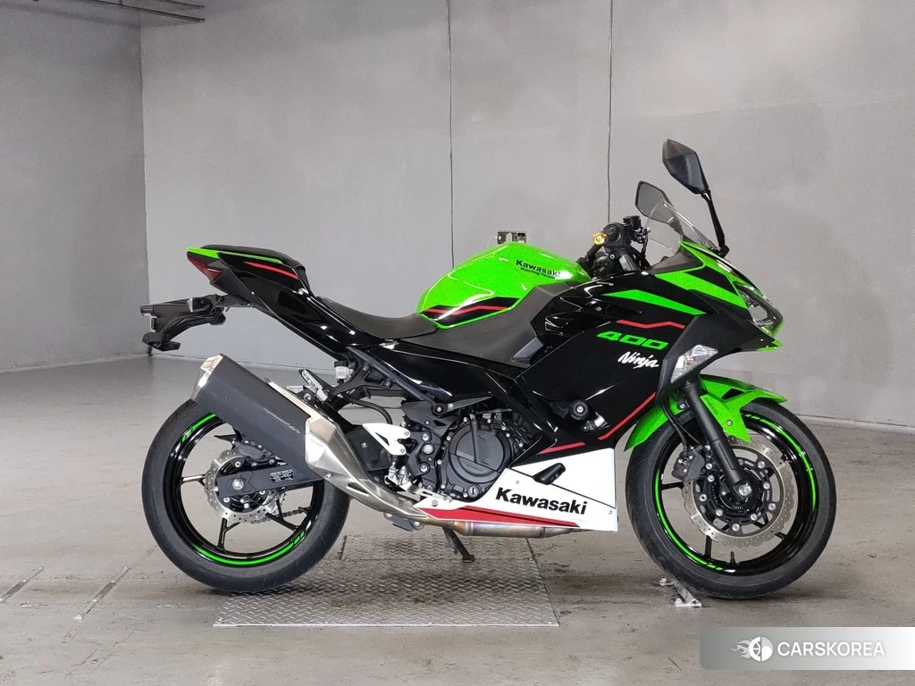 Проданный Kawasaki NINJA 400 2021 из Японии, фото 2