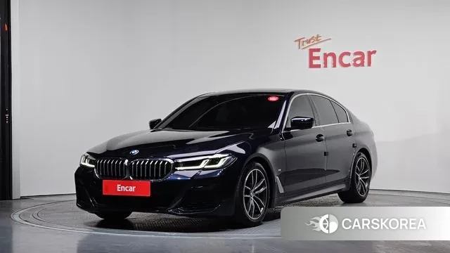 BMW 5 Series (G30) 2022 Черный из Кореи