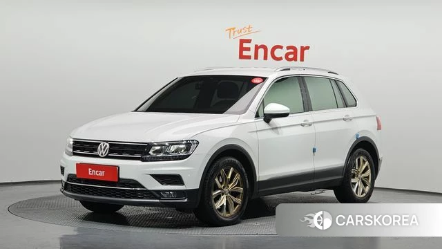 Volkswagen Tiguan second Generation 2020 Белый из Кореи