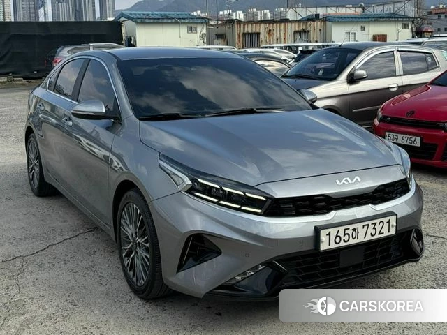 Kia The New K3 2nd generation 2022 Серый из Кореи