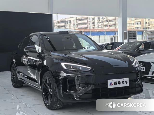 AITO Ask the world M5 2025 Черный из Китая