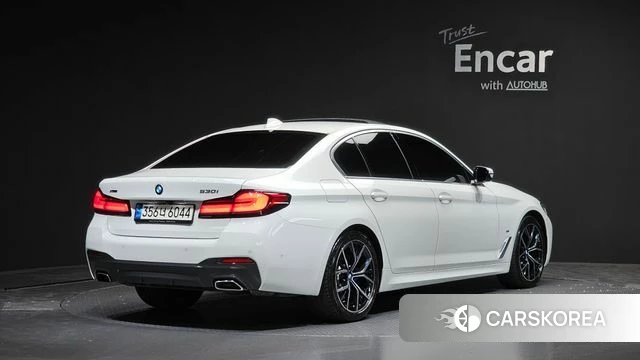 BMW 5 Series (G30) 2021 Белый из Кореи