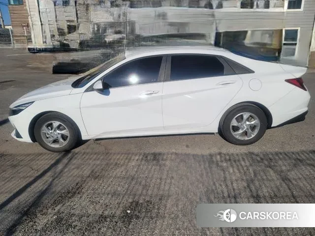 Hyundai Avante (CN7) 2021 Белый из Кореи