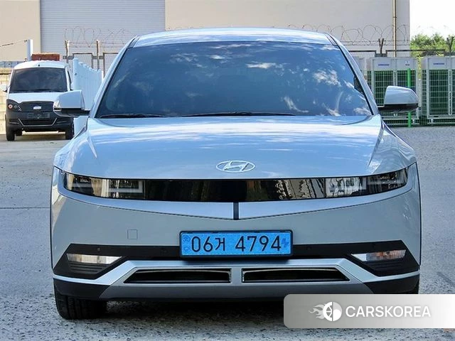 Hyundai Ionic 5 2021 Серебристо-серый из Кореи