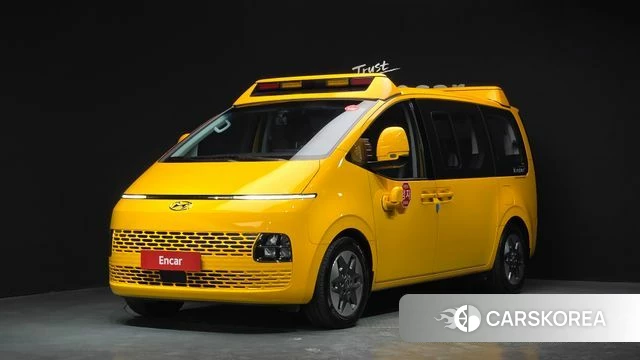 Hyundai Staria 2022 Желтый из Кореи