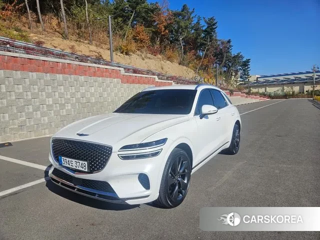 Genesis GV70 2021 Белый из Кореи