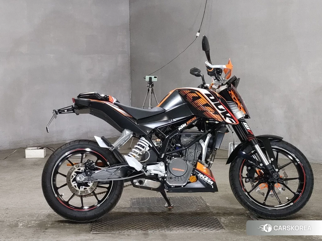 Проданный KTM 125 DUKE 2011 из Японии
