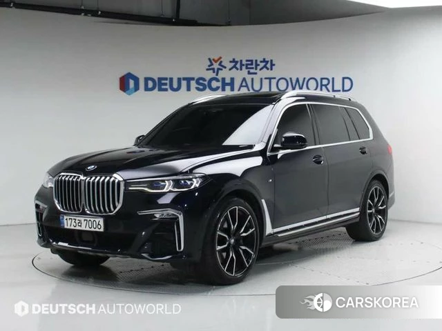 BMW X7 (G07) 2021 Черный из Кореи
