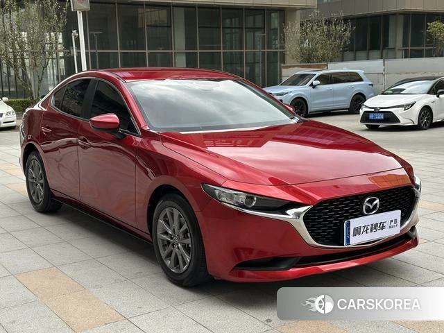Mazda 3 Angkesaila 2021 Красный из Китая