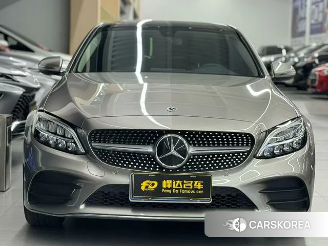 Mercedes-Benz Class C 2021 Серебристо-серый из Китая