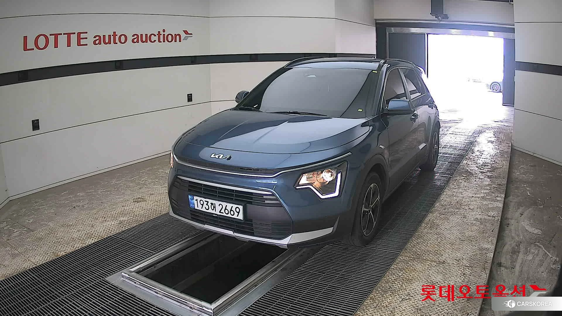 Kia Niro Hybrid 2022 Mineral Blue из Кореи