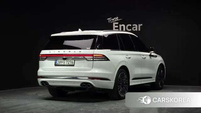 Lincoln Aviator 2nd generation 2021 Белый из Кореи